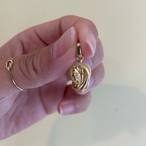 14k Gold Virgin Mary Profile Charm